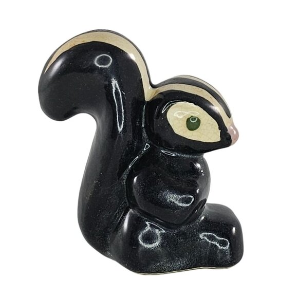 Vintage Ceramic Walker Potteries Skunk Figurine Monrovia California Green Eyes - Picture 1 of 7